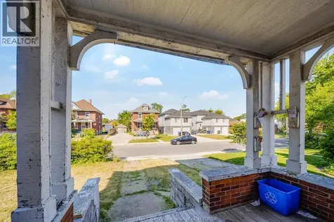 540 Campbell Avenue Windsor ON N9B 2H4