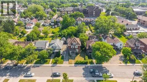 540 Campbell Avenue Windsor ON N9B 2H4
