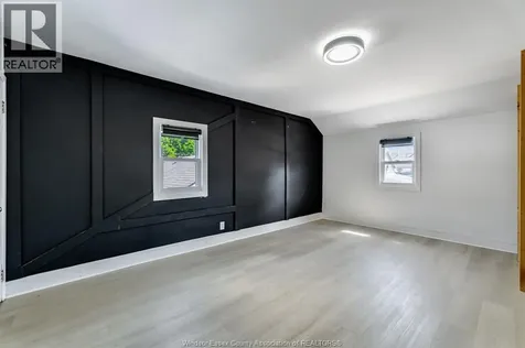 8 Payne Street Chatham ON N7M 4M9