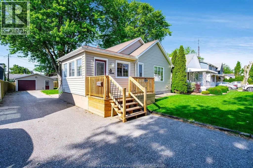 102 Marlborough Street East Leamington ON N8H 1X3