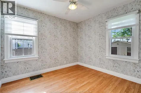 102 Marlborough Street East Leamington ON N8H 1X3