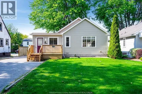 102 Marlborough Street East Leamington ON N8H 1X3
