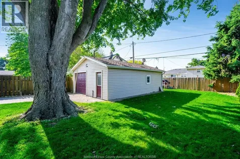102 Marlborough Street East Leamington ON N8H 1X3