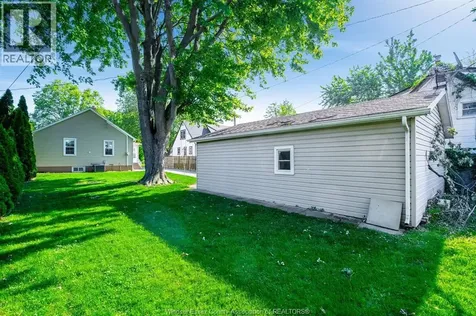 102 Marlborough Street East Leamington ON N8H 1X3