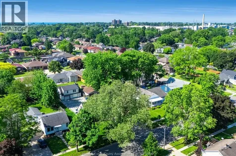 102 Marlborough Street East Leamington ON N8H 1X3