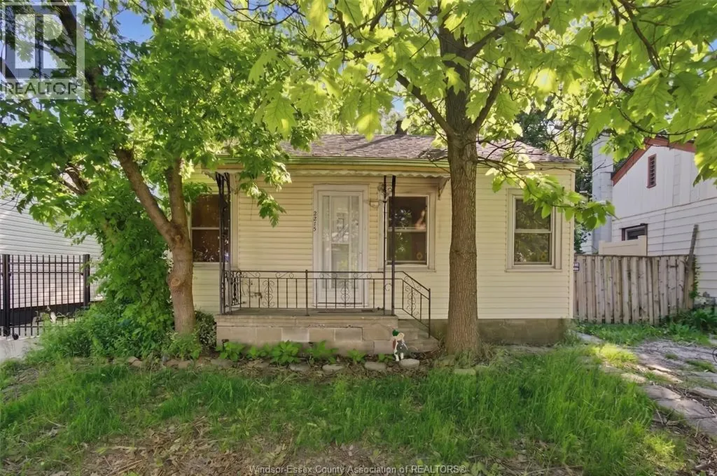2215 Forest Avenue Windsor ON N8W 2G7