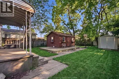 2215 Forest Avenue Windsor ON N8W 2G7