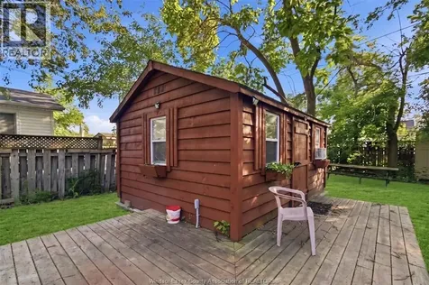 2215 Forest Avenue Windsor ON N8W 2G7