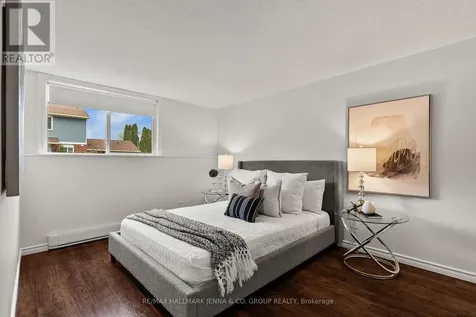 6532 Bilberry Drive Ottawa ON K1C 4N9