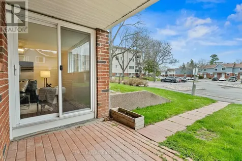 6532 Bilberry Drive Ottawa ON K1C 4N9