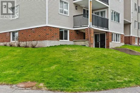 6532 Bilberry Drive Ottawa ON K1C 4N9