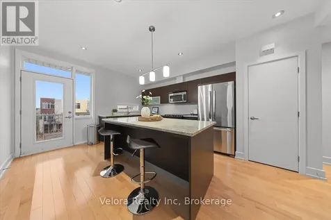 63F Young Street Ottawa ON K1S 5T5
