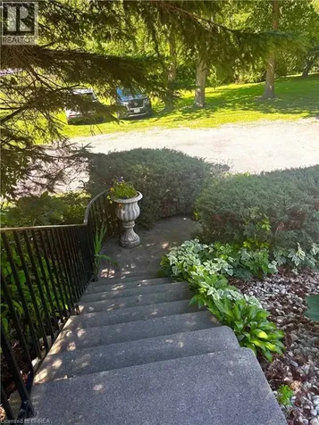 761 Lynden Road Ancaster ON L0R 1T0