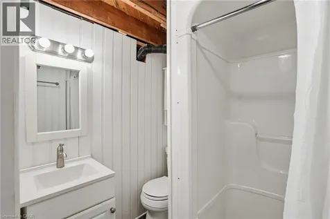 115 Empress Avenue Hamilton ON L9A 1M5