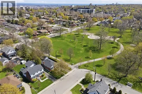 115 Empress Avenue Hamilton ON L9A 1M5