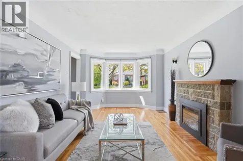 115 Empress Avenue Hamilton ON L9A 1M5