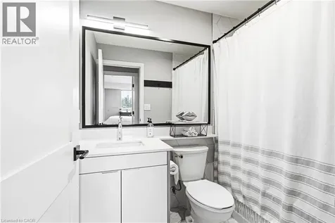 34 Norman Street Brantford ON N3R 2Y1
