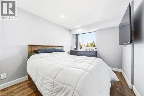34 Norman Street Brantford ON N3R 2Y1