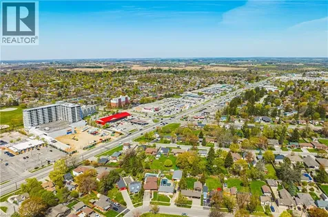34 Norman Street Brantford ON N3R 2Y1