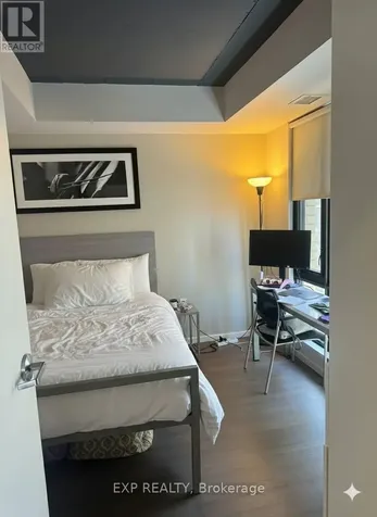 105 Champagne Avenue South Ottawa ON K1S 5T5
