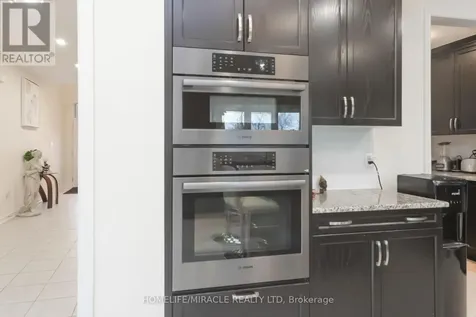 30 Emeny Lane Guelph (kortright East) ON N1L 0H3