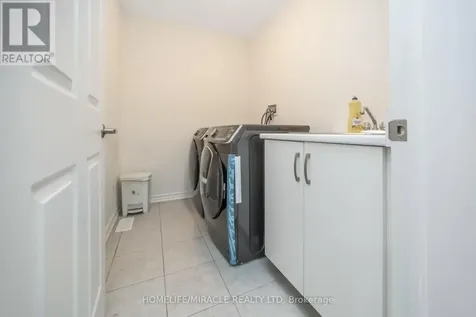 30 Emeny Lane Guelph (kortright East) ON N1L 0H3