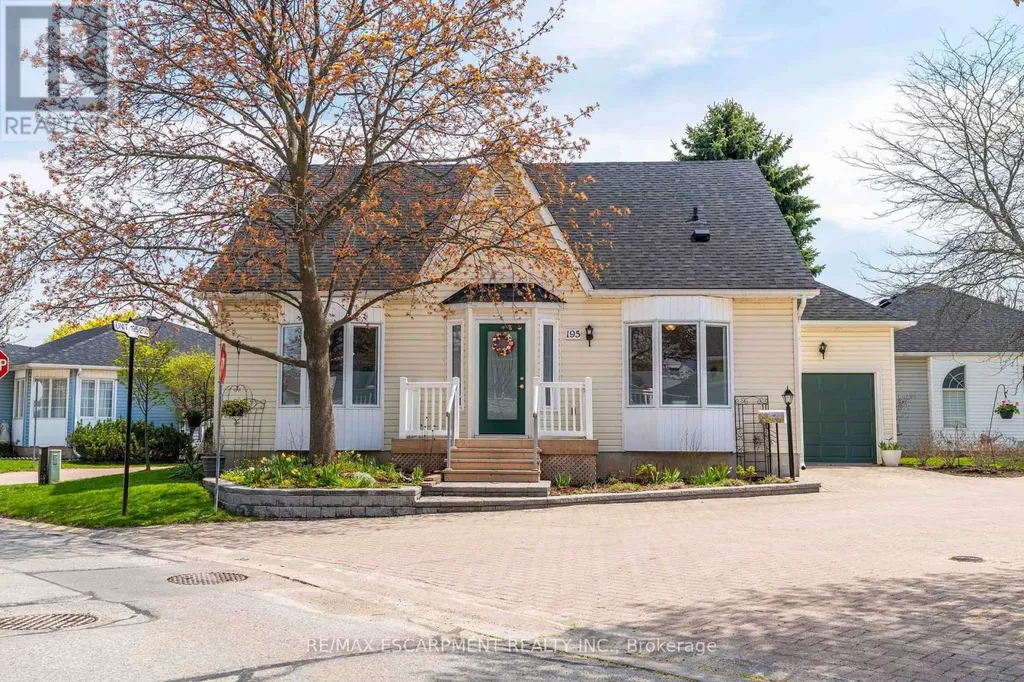 195 Silverbirch Boulevard Hamilton ON L0R 1W0