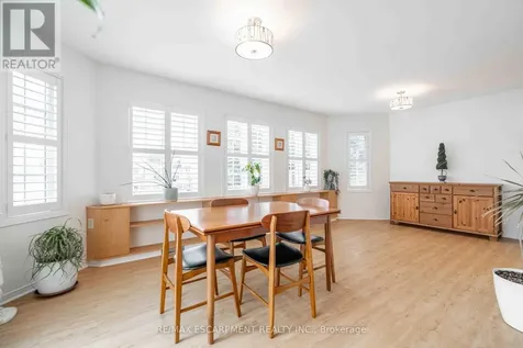 195 Silverbirch Boulevard Hamilton ON L0R 1W0