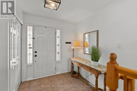 243 Gladeview Private Ottawa ON K1T 4A7