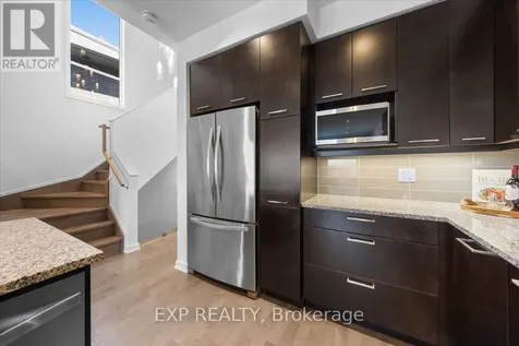 769 Brian Good Avenue Ottawa ON K4M 0E3