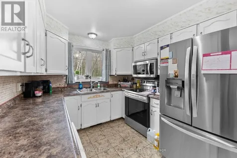 1523 Barron Canyon Road Petawawa ON K8A 6W7