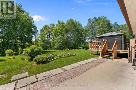 1523 Barron Canyon Road Petawawa ON K8A 6W7