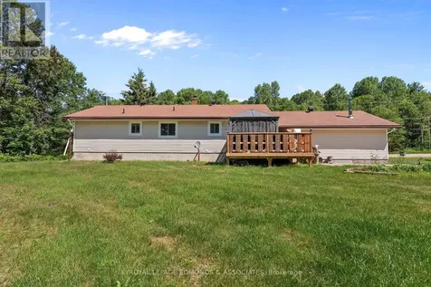 1523 Barron Canyon Road Petawawa ON K8A 6W7