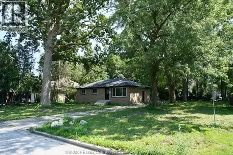 955 Roseland Windsor ON N9G 1T9