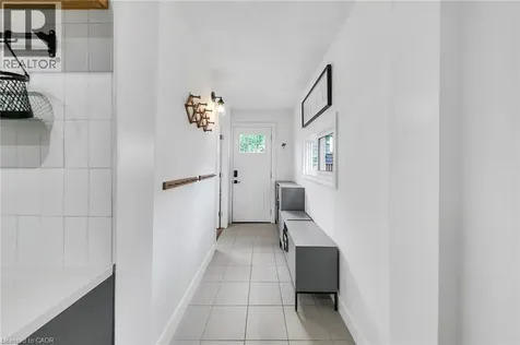 501 Ferguson Avenue North Hamilton ON L8L 4Z4