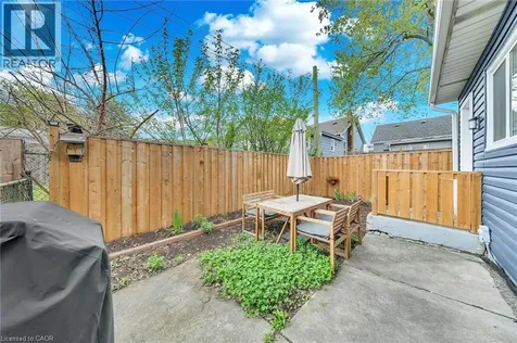 501 Ferguson Avenue North Hamilton ON L8L 4Z4