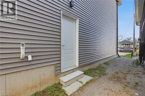 37 Delena Avenue South Hamilton ON L8H 1B7