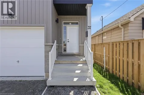 37 Delena Avenue South Hamilton ON L8H 1B7