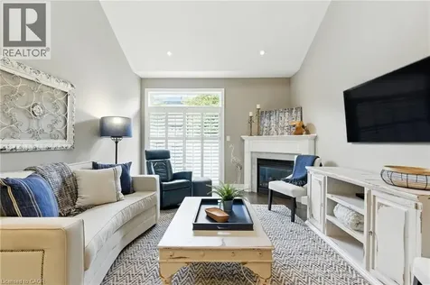 4 Burgundy Grove Ancaster ON L9K 0E7