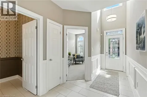4 Burgundy Grove Ancaster ON L9K 0E7