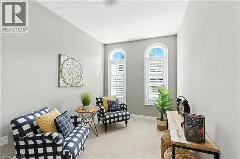 4 Burgundy Grove Ancaster ON L9K 0E7