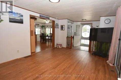 20 Topaz Street West Wasaga Beach ON L9Z 1X7