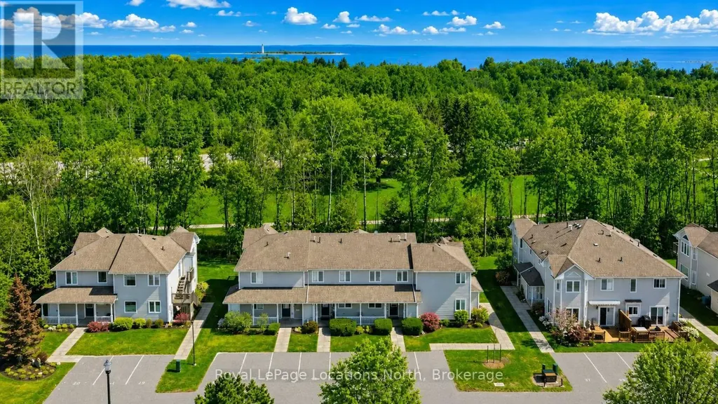 43 Sundial Court Collingwood ON L9Y 5E5