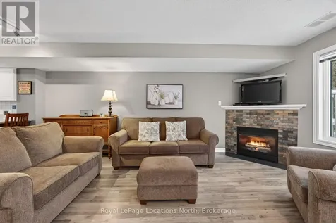 43 Sundial Court Collingwood ON L9Y 5E5
