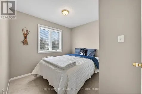 43 Sundial Court Collingwood ON L9Y 5E5