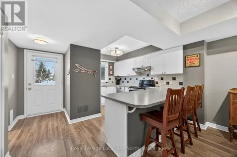 43 Sundial Court Collingwood ON L9Y 5E5