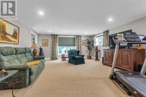 7 Lyndale Road Tillsonburg ON N4G 5V9