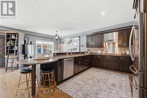 631 Woodlawn Place Waterloo ON N2T 0A1