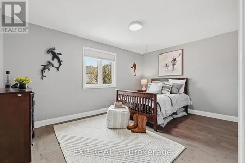 631 Woodlawn Place Waterloo ON N2T 0A1