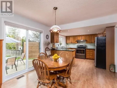 42 Slade Crescent Ottawa ON K2K 2K9